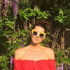 Meet your Posher, Avalon